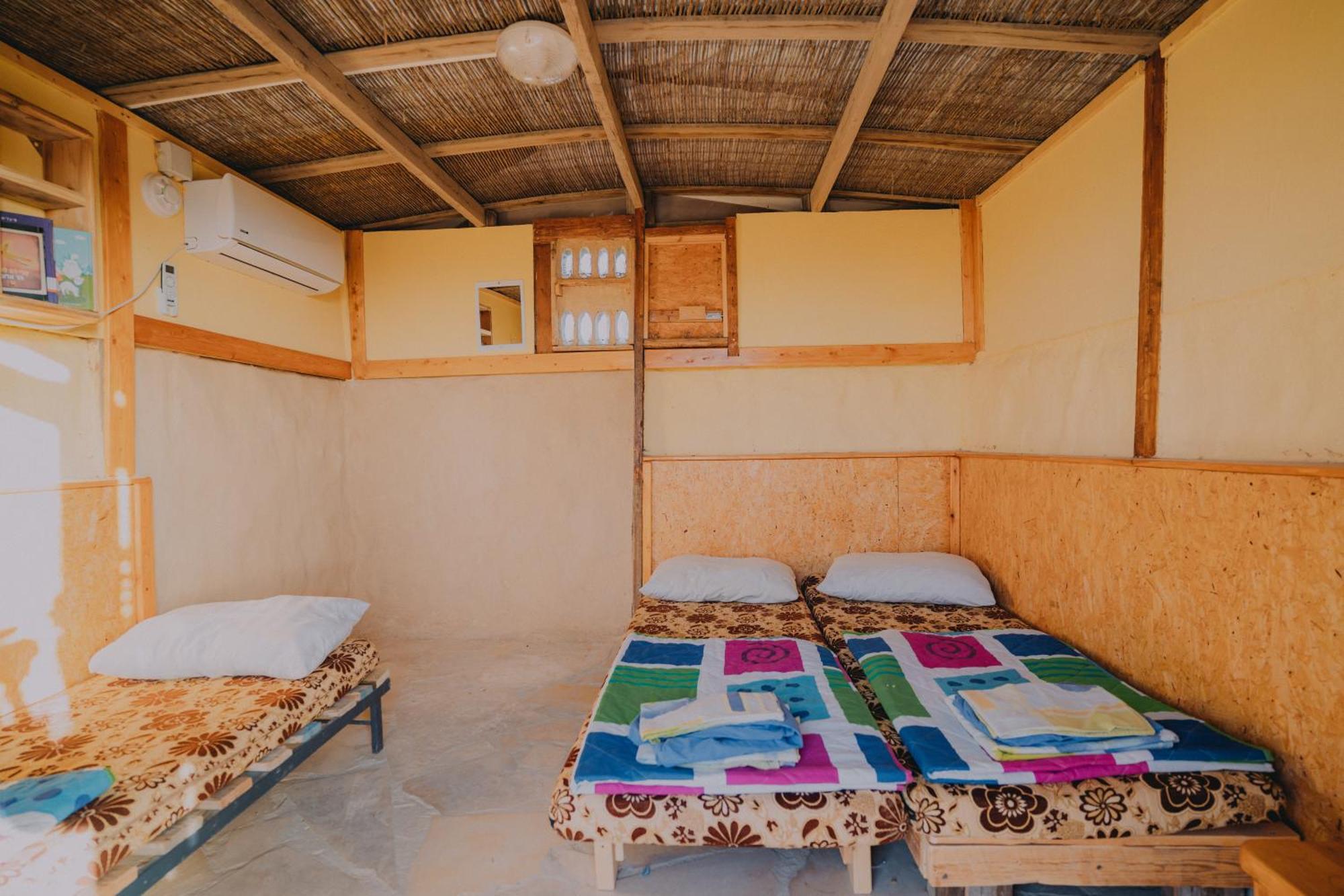 Desert Shade Camp חוות צל מדבר Villa Mitzpe Ramon Exteriör bild