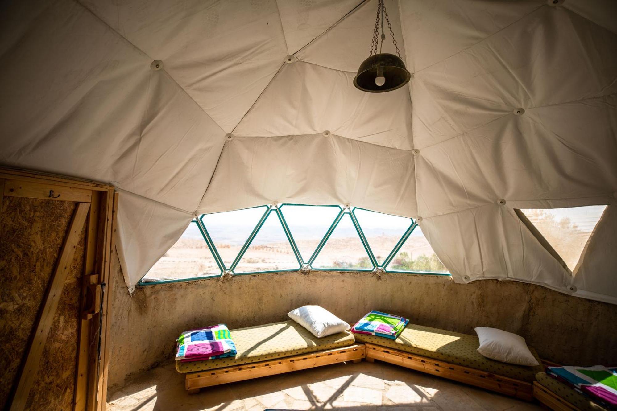 Desert Shade Camp חוות צל מדבר Villa Mitzpe Ramon Rum bild