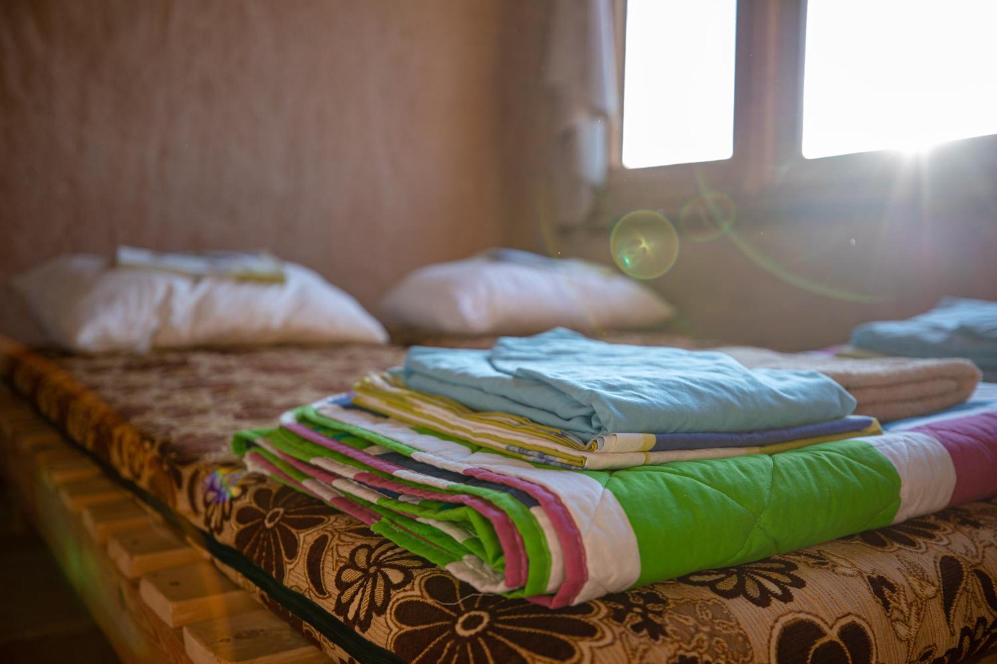 Desert Shade Camp חוות צל מדבר Villa Mitzpe Ramon Rum bild