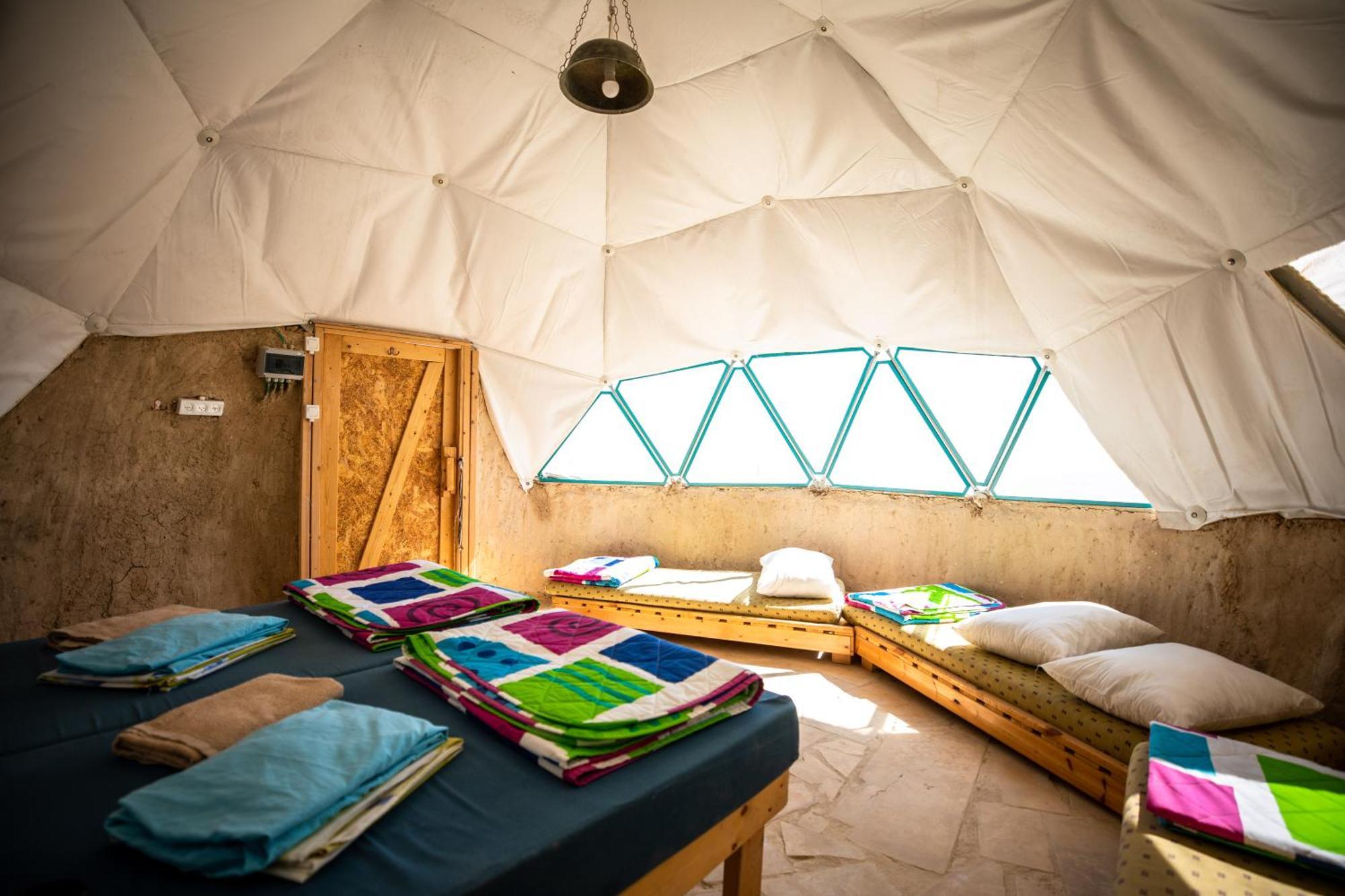 Desert Shade Camp חוות צל מדבר Villa Mitzpe Ramon Rum bild