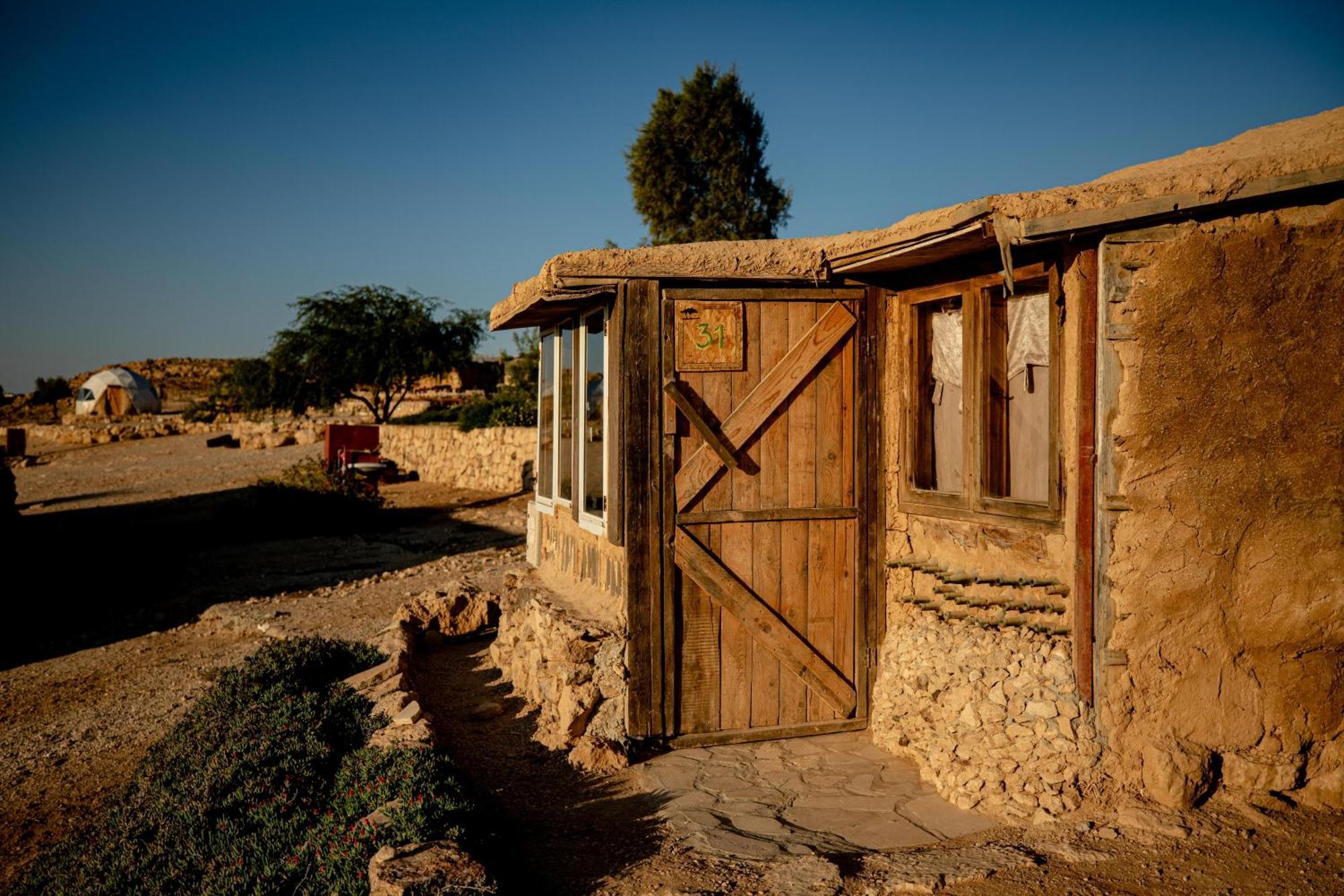 Desert Shade Camp חוות צל מדבר Villa Mitzpe Ramon Rum bild
