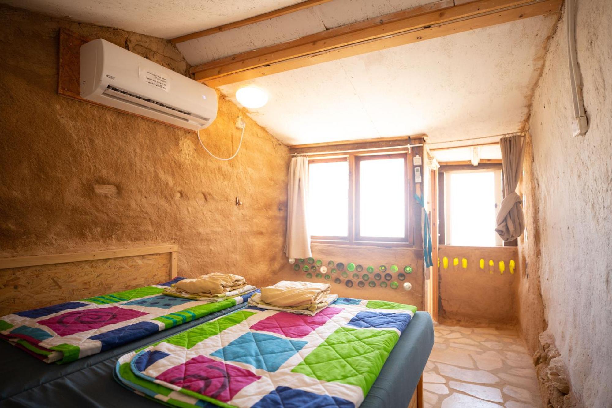Desert Shade Camp חוות צל מדבר Villa Mitzpe Ramon Rum bild